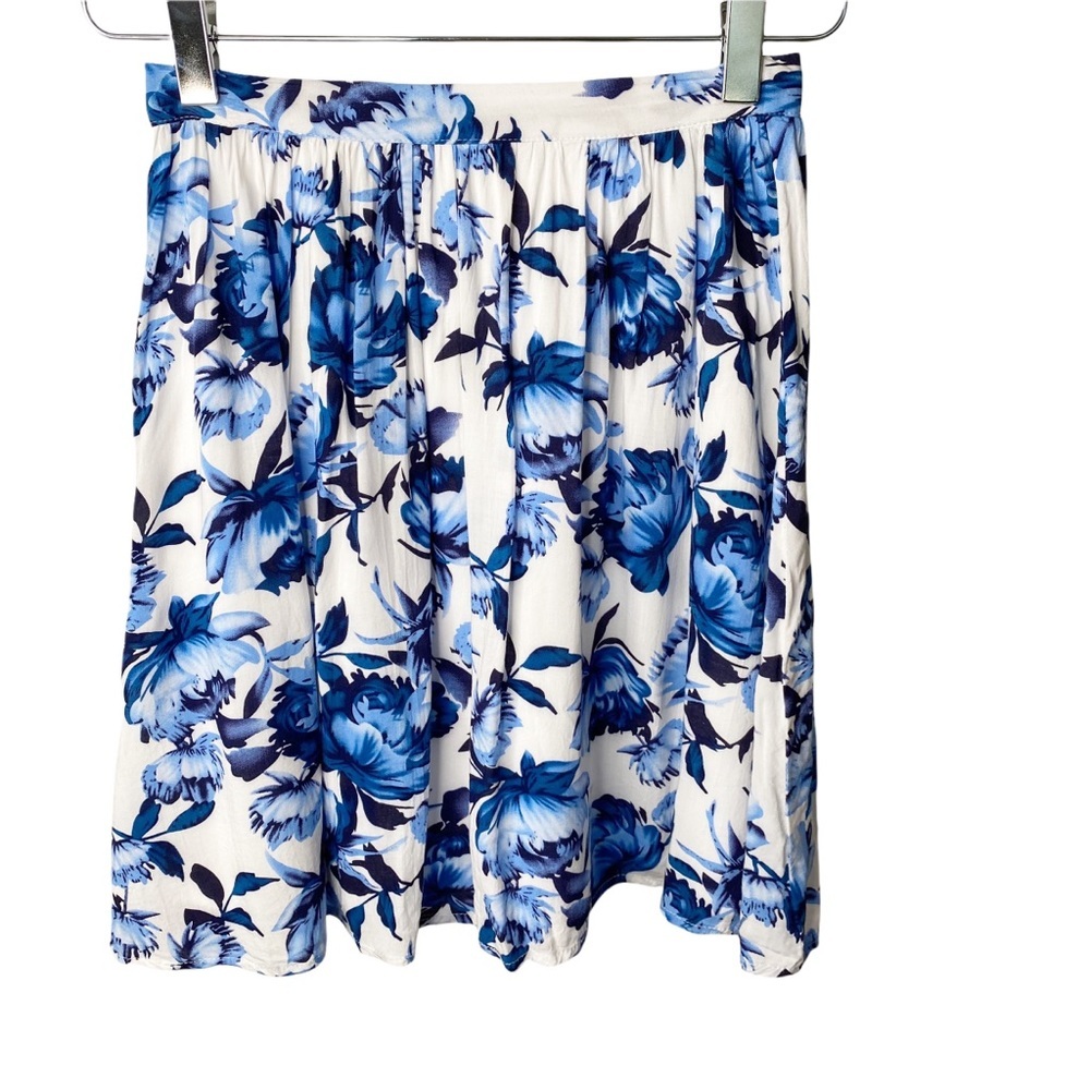 LuLu’s Blue White Floral Skater Mini Skirt XS